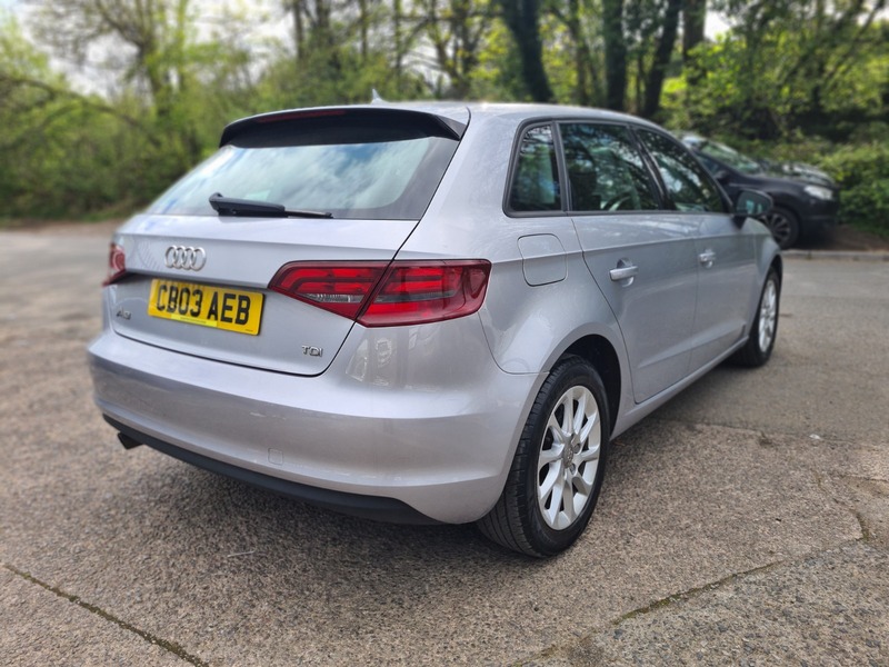 Used Audi A3 2014 for sale - 77154132: Photo 6