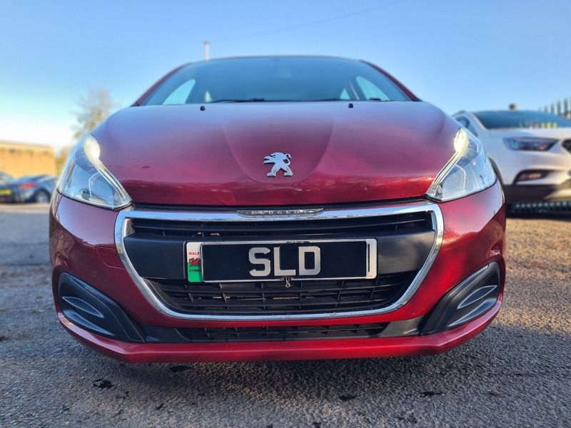 Used Peugeot 208 2016 for sale - 76643143: Photo 2
