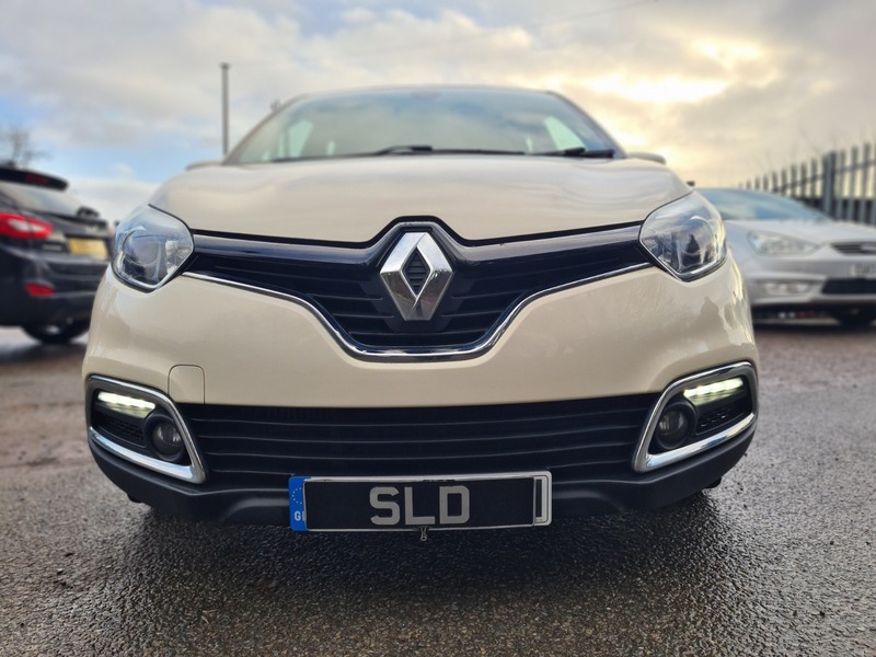 Used Renault Captur 2014 for sale - 77384948: Photo 2
