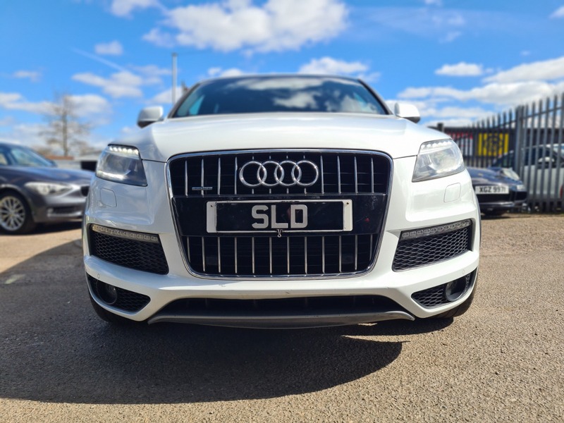 Used Audi Q7 2014 for sale - 78111545: Photo 2