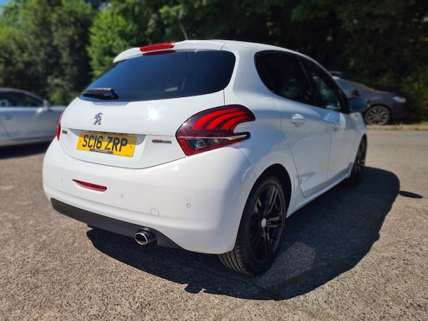 Used Peugeot 208 2016 for sale - 75123212: Photo 4