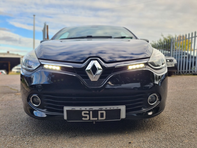 Used Renault Clio 2016 for sale - 76119427: Photo 2