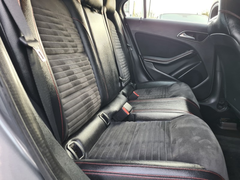 Used Mercedes-Benz A-Class 2014 for sale - 76848549: Photo 11