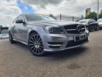 Used Mercedes-Benz C Class 2015 for sale - 78819896: Photo