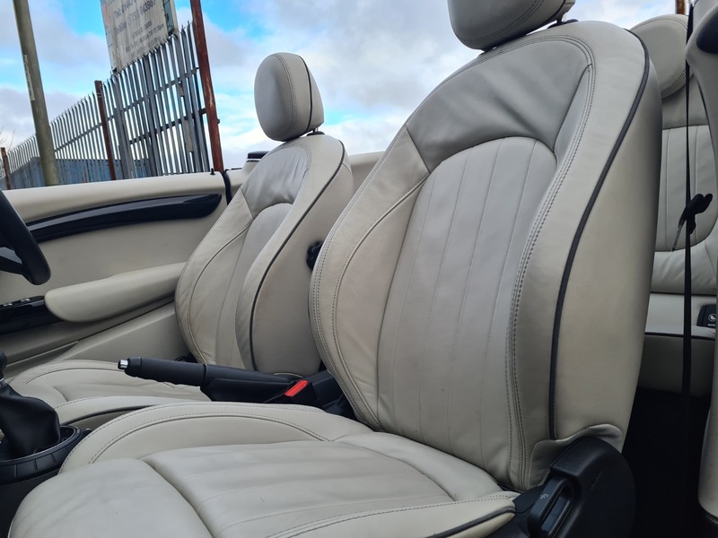 Used MINI Convertible 2017 for sale - 77547898: Photo 13