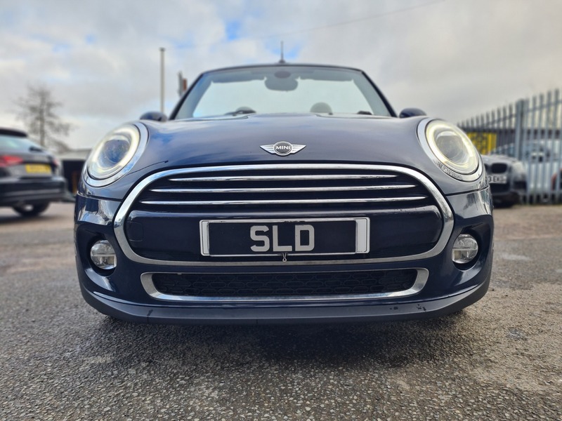 Used MINI Convertible 2017 for sale - 77547898: Photo 2