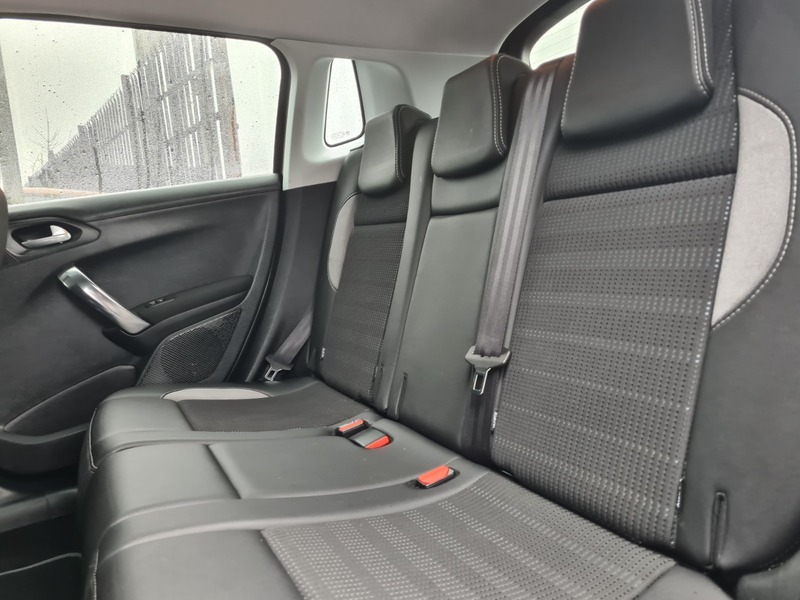 Used Peugeot 2008 2017 for sale - 77681499: Photo 14