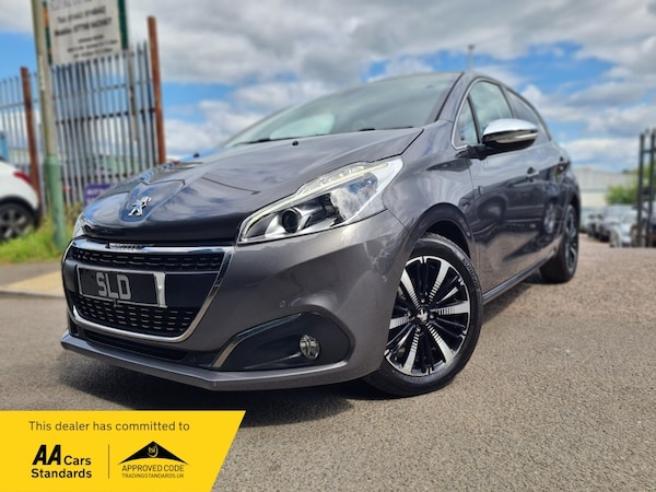 Used Peugeot 208 2019 for sale - 76313336: Photo 1