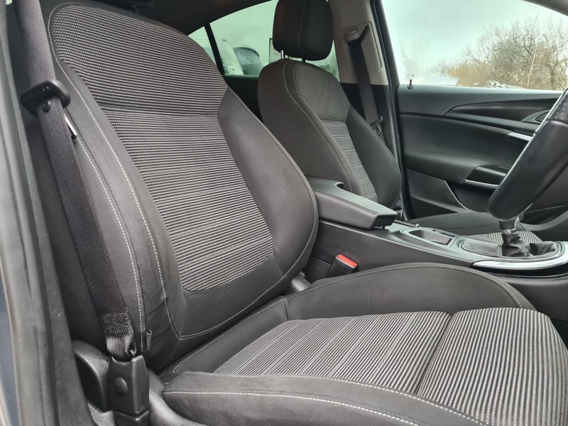 Used Vauxhall Insignia 2013 for sale - 77250965: Photo 9