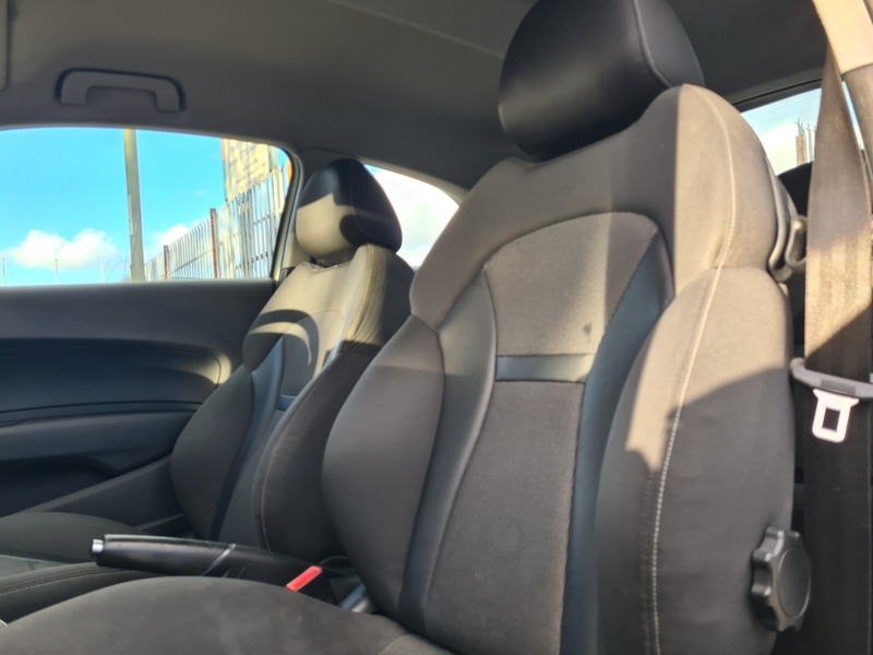 Used Audi A1 2011 for sale - 76699059: Photo 12