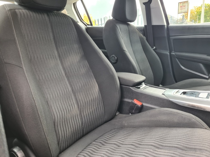 Used Peugeot 308 2015 for sale - 76185853: Photo 10