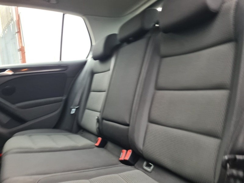 Used Volkswagen Golf 2010 for sale - 77821774: Photo 14