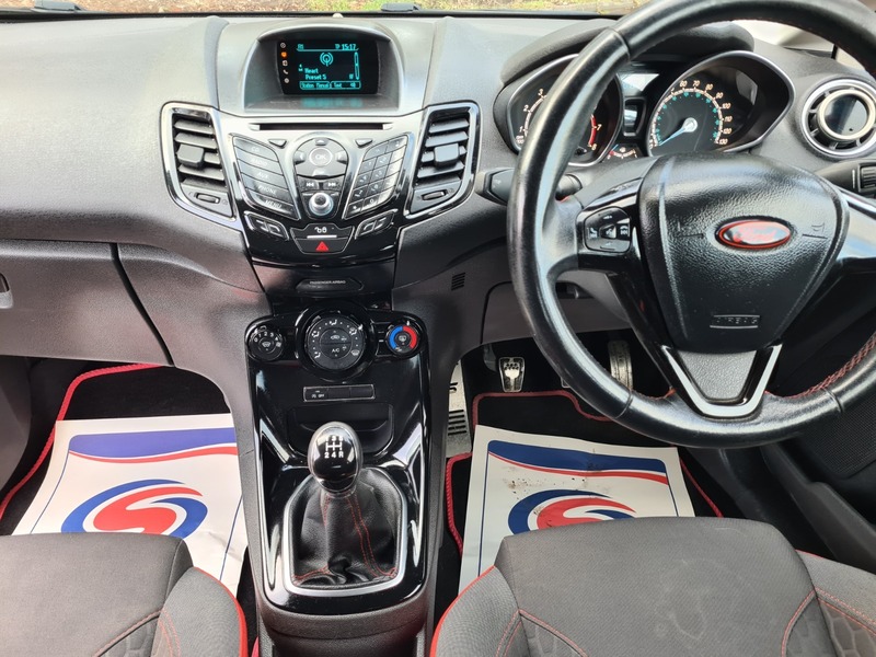 Used Ford Fiesta 2015 for sale - 77356916: Photo 11