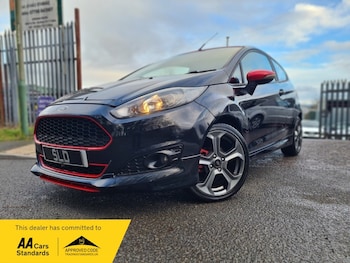Used Ford Fiesta 2015 for sale - 77356916: Photo