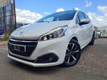 Used Peugeot 208 2019 for sale - 75243185: Photo