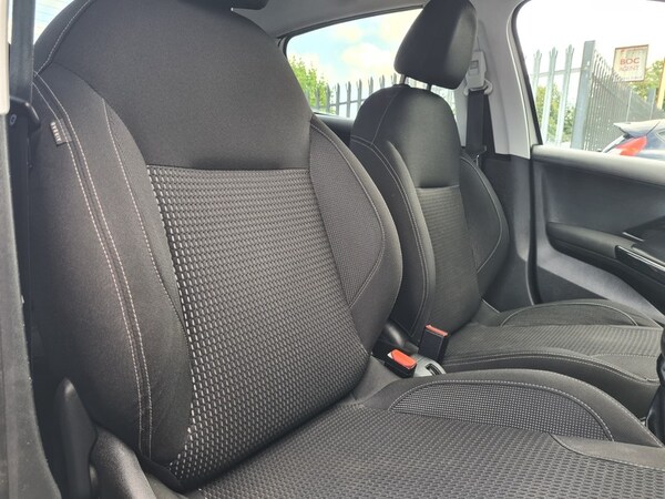 Used Peugeot 208 2019 for sale - 75243185: Photo 9