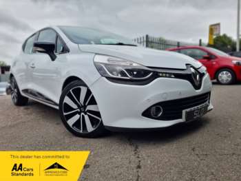 Used Renault Clio 2015 for sale - 74904287: Photo