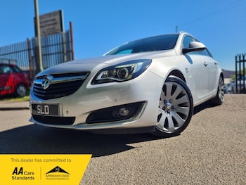 Used Vauxhall Insignia 2015 for sale - 78371602: Photo