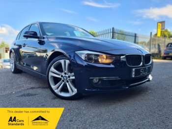 2014 - 330d LUXURY 4-Door