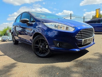 Used Ford Fiesta 2015 for sale - 79385617: Photo