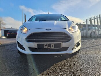 Used Ford Fiesta 2015 for sale - 77821768: Photo