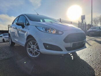 Used Ford Fiesta 2015 for sale - 77821768: Photo