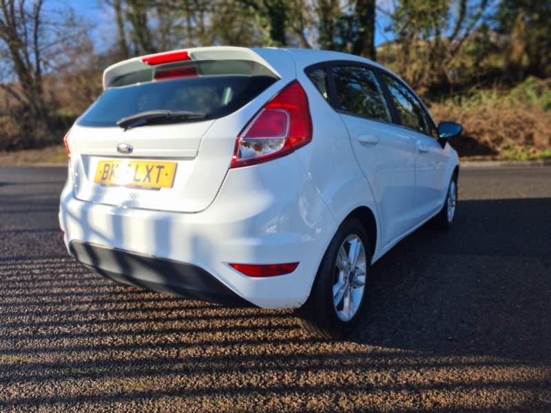 Used Ford Fiesta 2015 for sale - 77821768: Photo 4