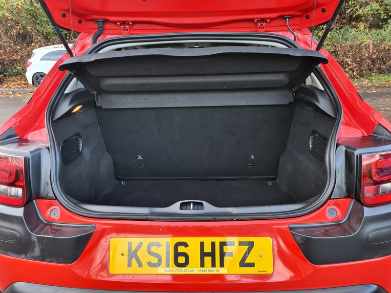 Used Citroen C4 Cactus 2016 for sale - 76536318: Photo 12