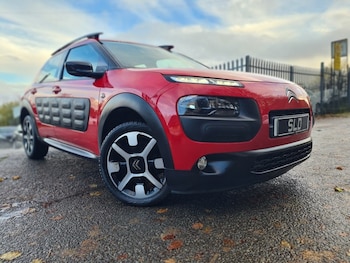 Used Citroen C4 Cactus 2016 for sale - 76536318: Photo