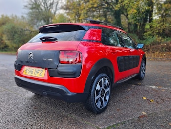 Used Citroen C4 Cactus 2016 for sale - 76536318: Photo