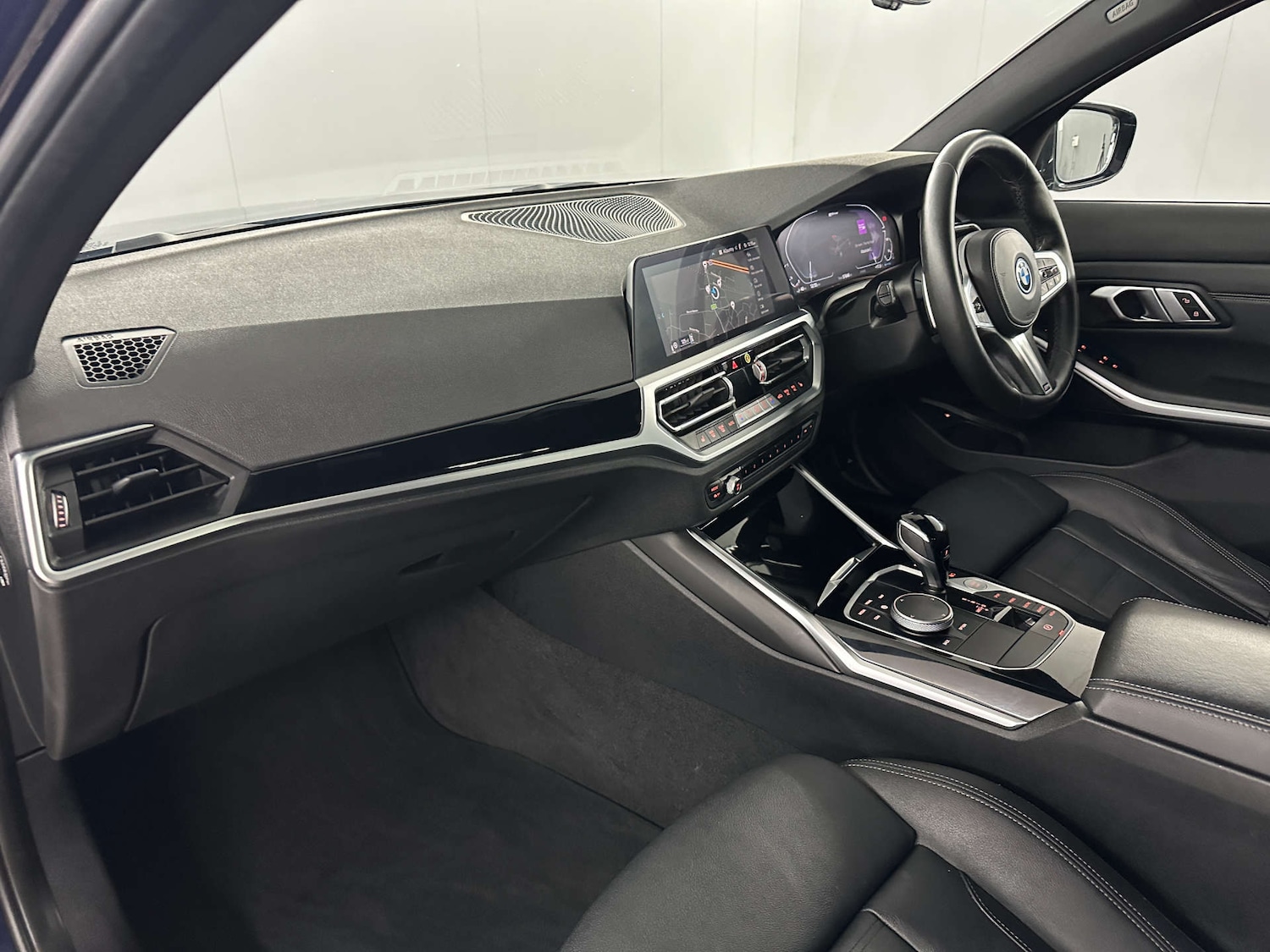 Used BMW 3 Series 2022 for sale - 77590734: Photo 11