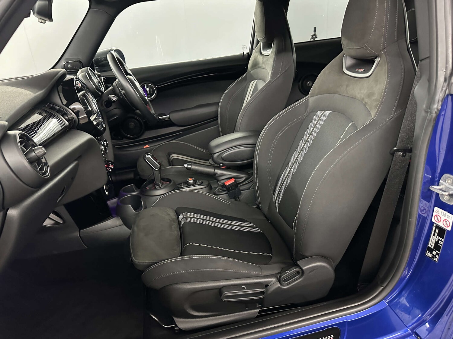 Used MINI Hatch 2020 for sale - 77759670: Photo 12