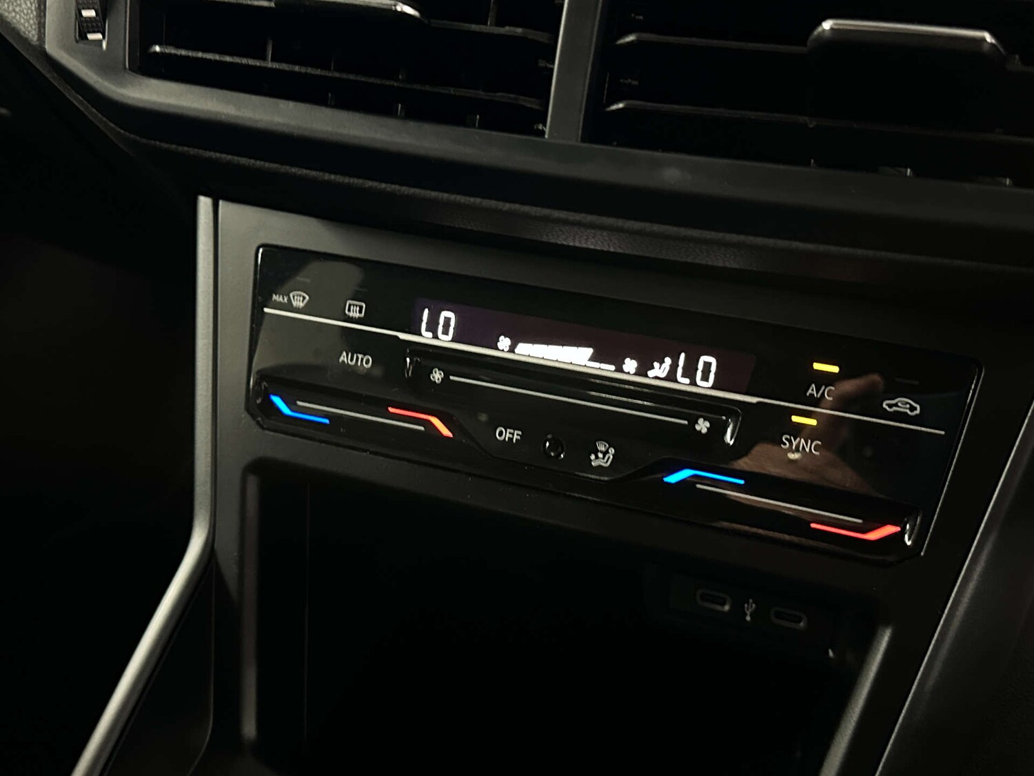 Used Volkswagen Polo 2023 for sale - 77590699: Photo 25