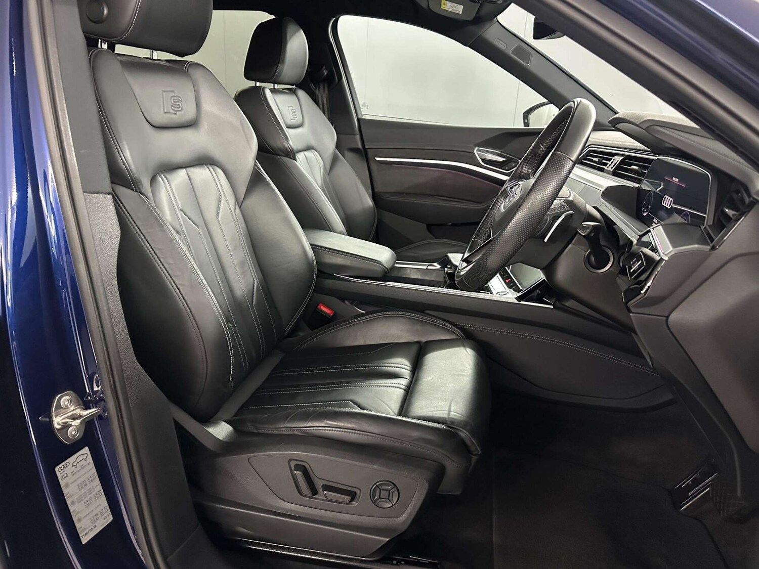 Used Audi e-tron 2021 for sale - 77590702: Photo 10