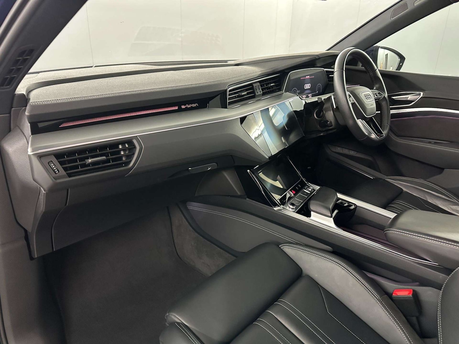 Used Audi e-tron 2021 for sale - 77590702: Photo 11