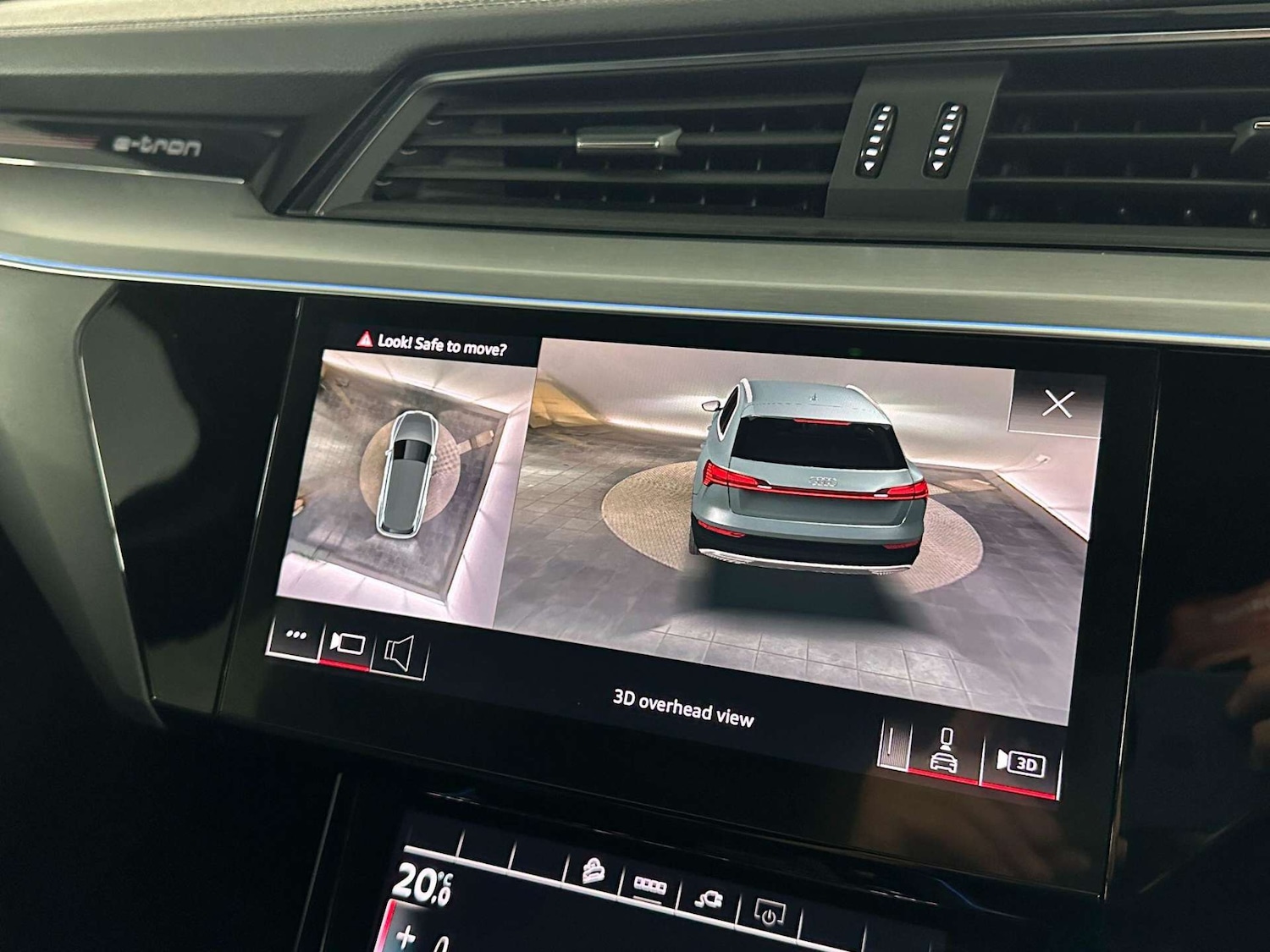 Used Audi e-tron 2021 for sale - 77590702: Photo 32