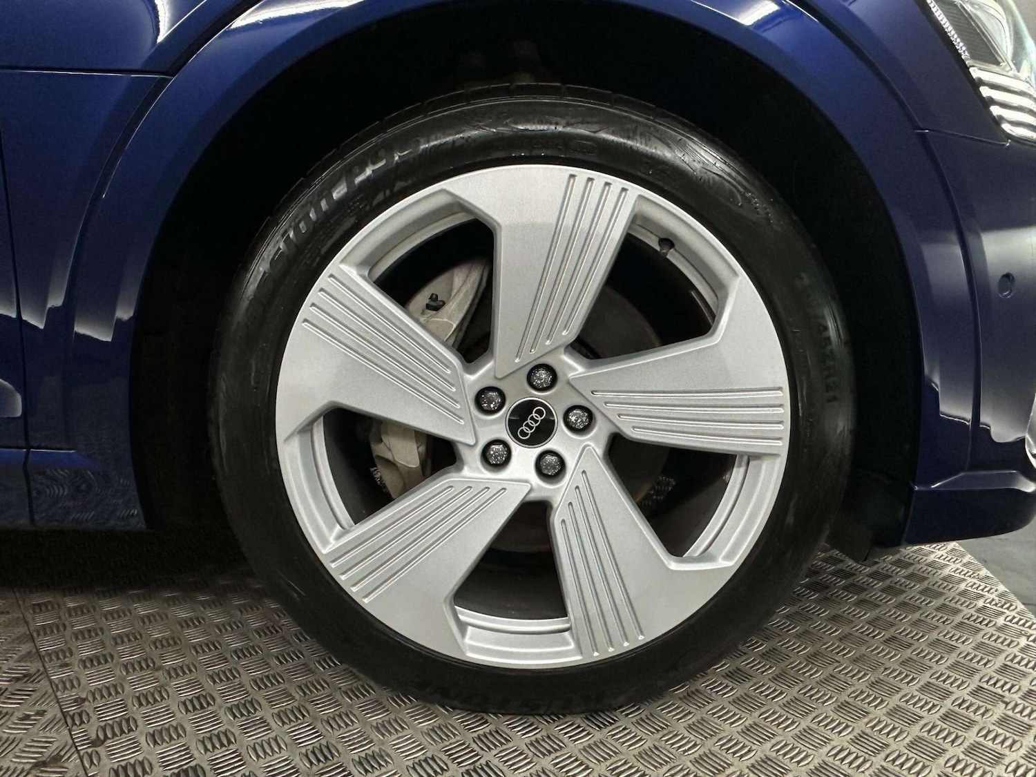 Used Audi e-tron 2021 for sale - 77590702: Photo 38