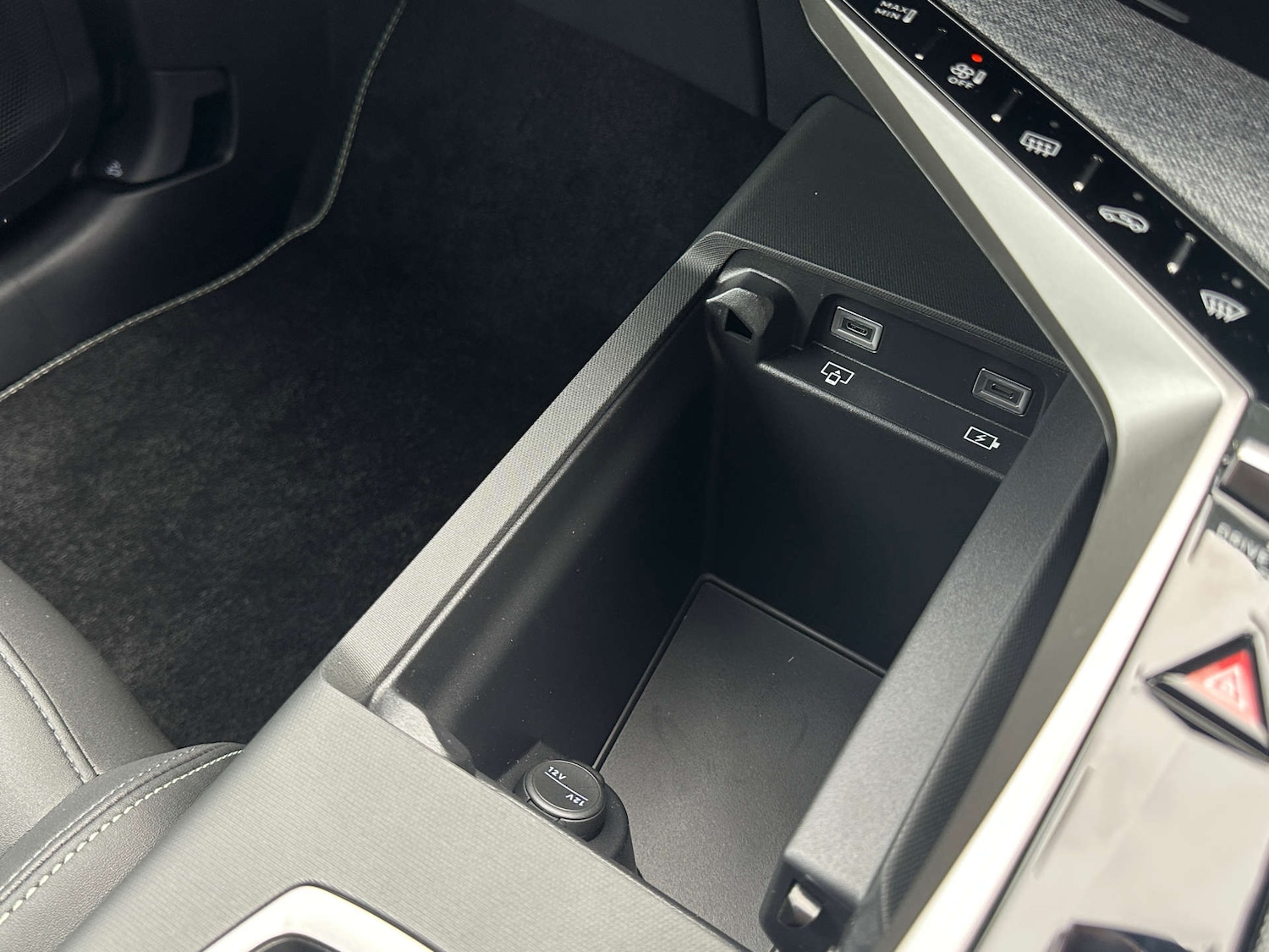 Used Peugeot 3008 2025 for sale - 78198784: Photo 31