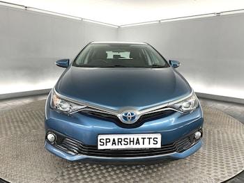 Used Toyota Auris 2016 for sale - 77643136: Photo