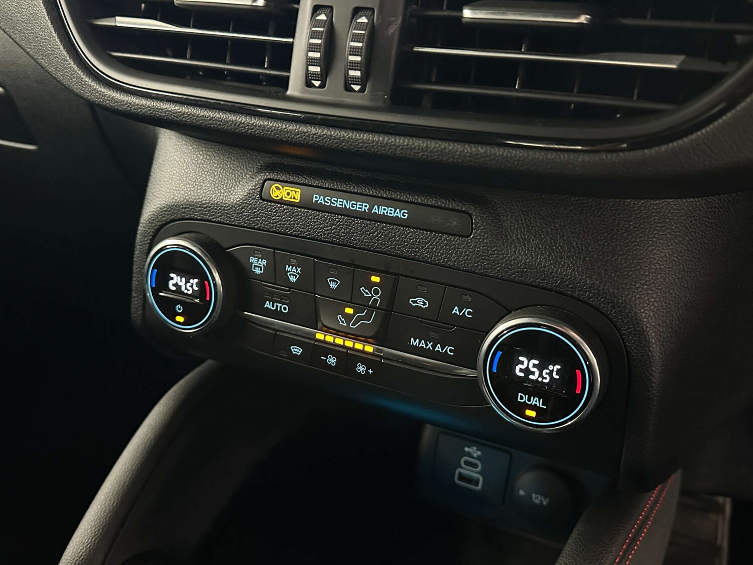 Used Ford Kuga 2022 for sale - 77759694: Photo 24