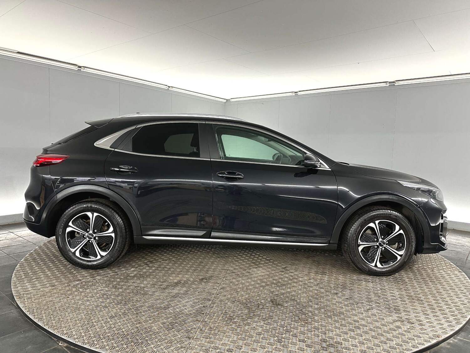 Used Kia XCeed 2023 for sale - 77759697: Photo 8