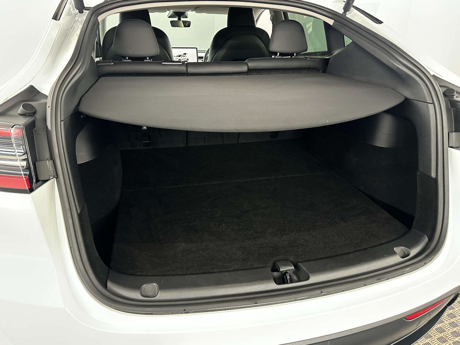 Used Tesla Model Y 2023 for sale - 77759672: Photo 27