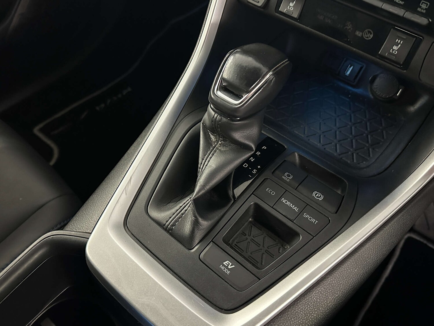 Used Toyota RAV4 2022 for sale - 77590767: Photo 19