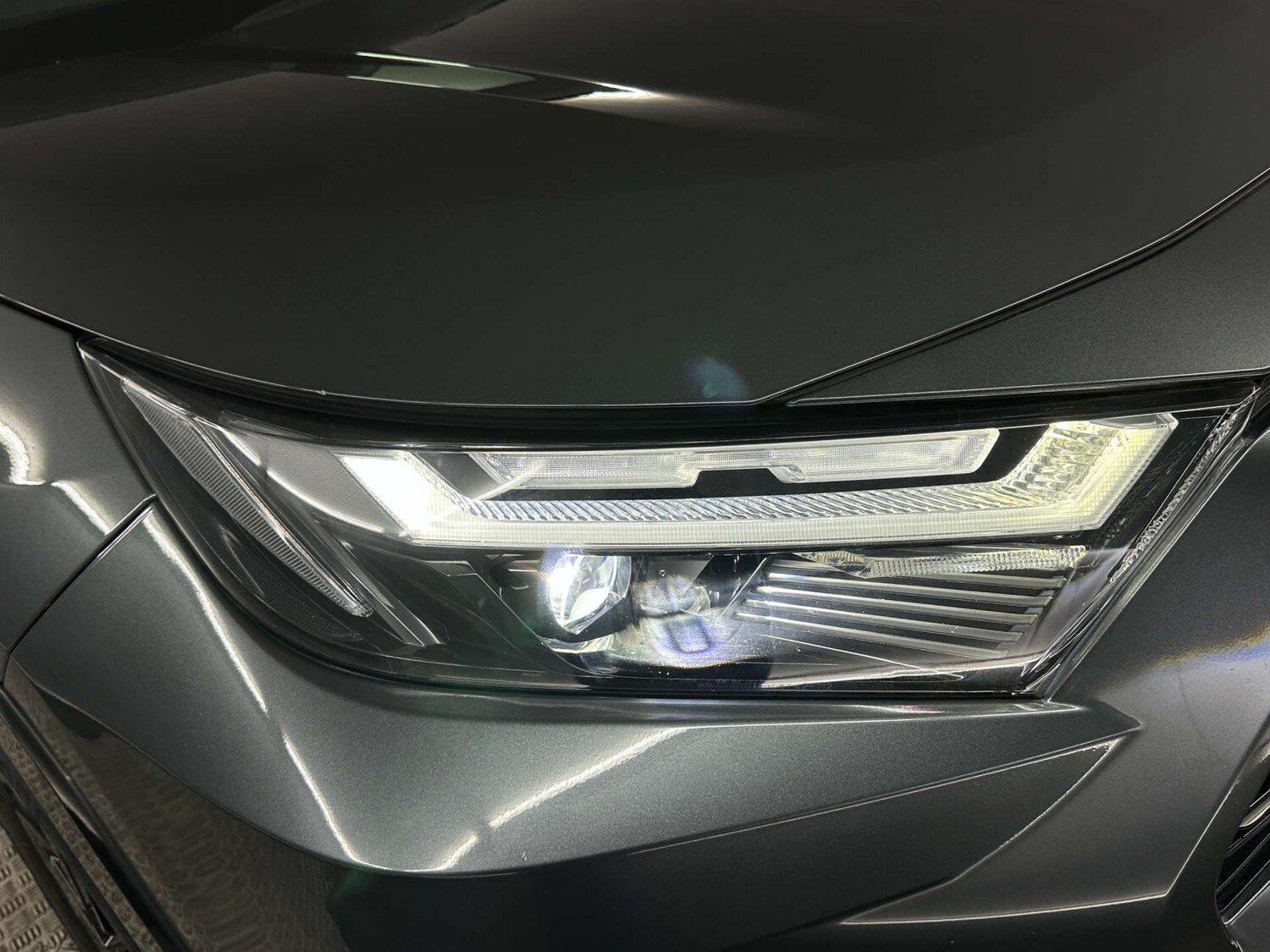 Used Toyota RAV4 2022 for sale - 77590767: Photo 38