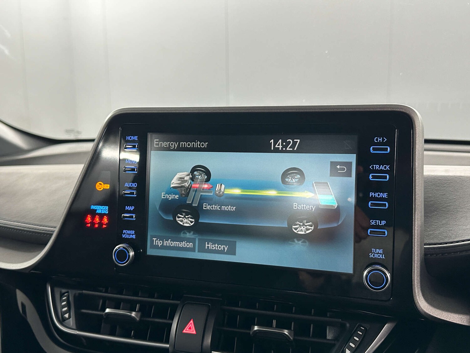 Used Toyota C-HR 2023 for sale - 77590711: Photo 26