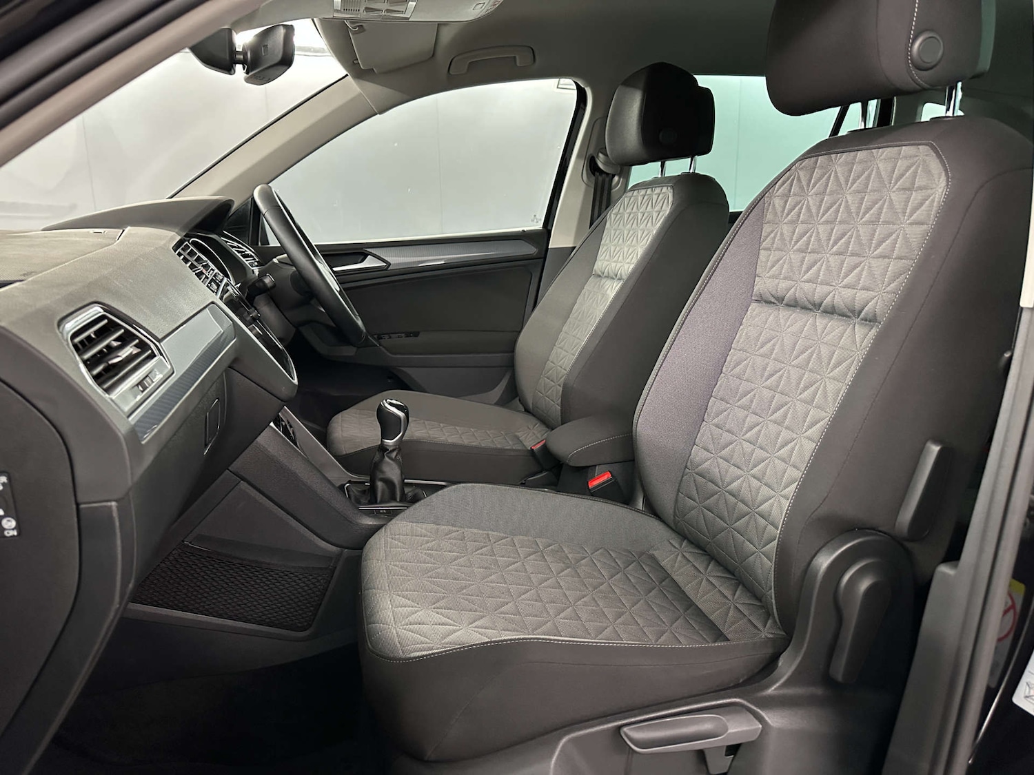 Used Volkswagen Tiguan 2021 for sale - 77590795: Photo 14