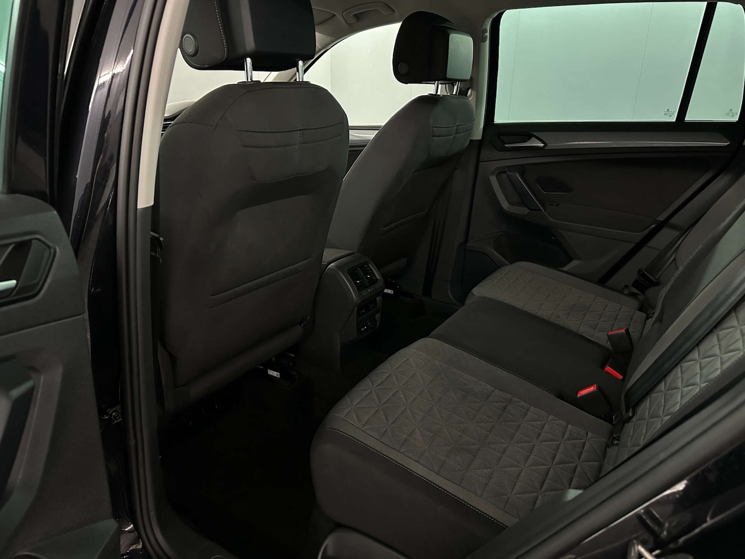 Used Volkswagen Tiguan 2021 for sale - 77590795: Photo 15