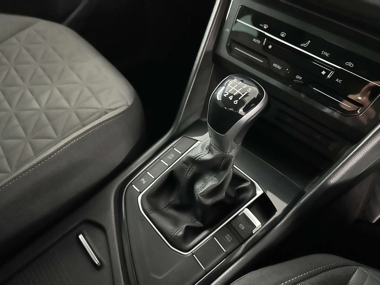 Used Volkswagen Tiguan 2021 for sale - 77590795: Photo 17