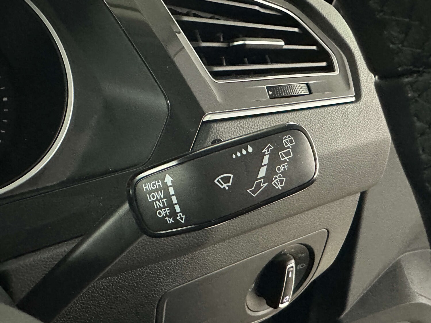 Used Volkswagen Tiguan 2021 for sale - 77590795: Photo 21