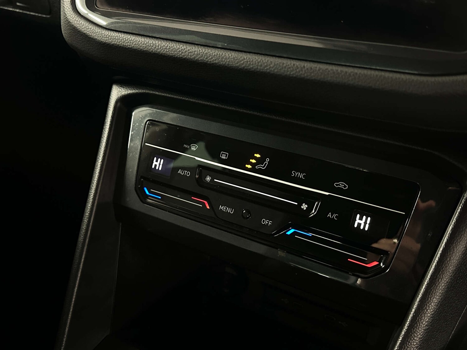 Used Volkswagen Tiguan 2021 for sale - 77590795: Photo 23